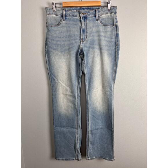 Old Navy Women 12 Wow Bootcut Jeans Mid Rise Stretch Light Wash Denim Y2K Casual - Picture 2 of 9